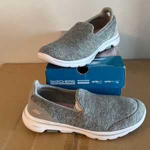 Used great condition Sketchers Go Walk Performance Air Cooled GoGa Mat